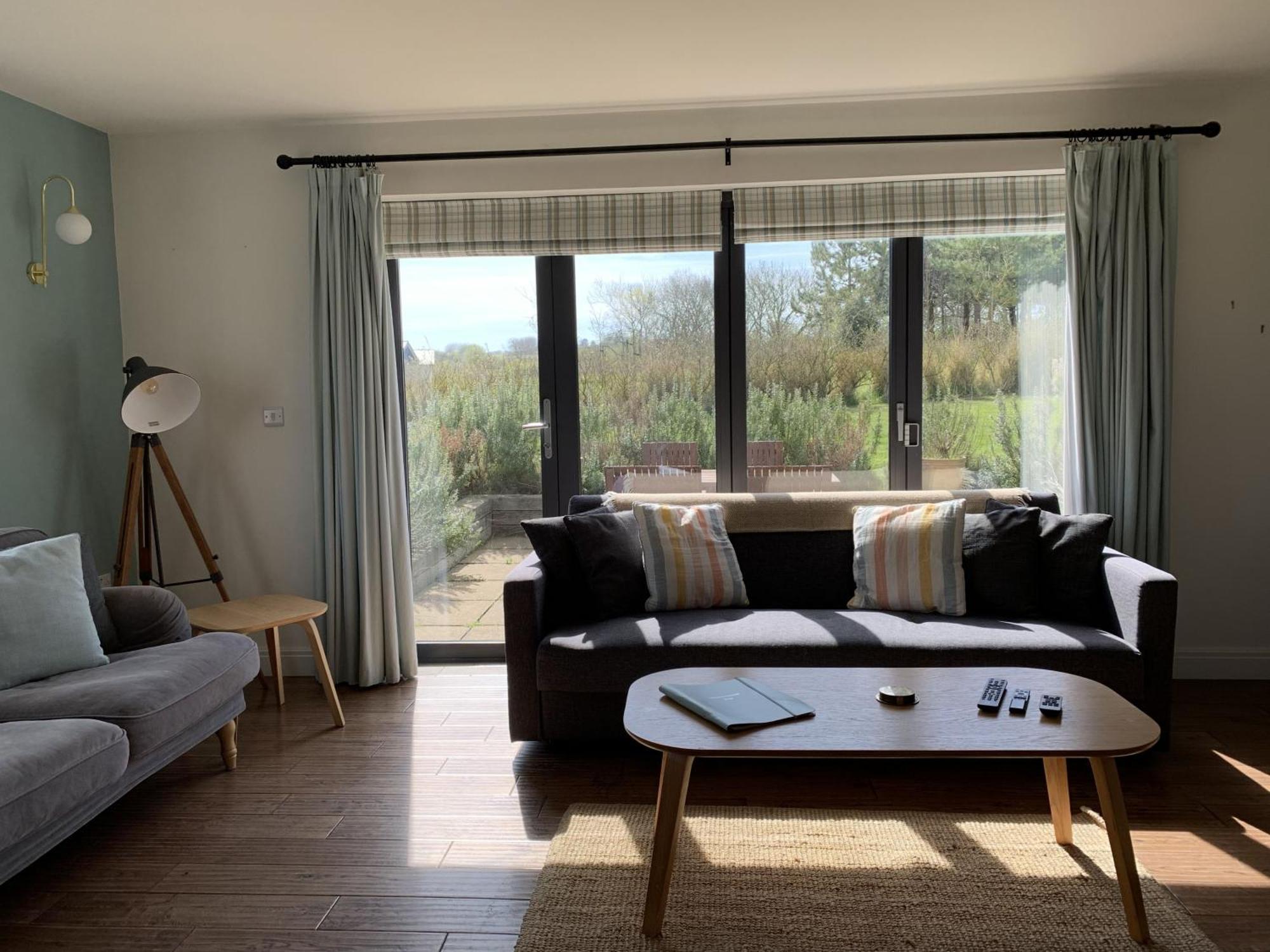 Caramel Cottage At The Bay Filey, Sleeps 6, 2 Dogs Welcome For Free Too エクステリア 写真