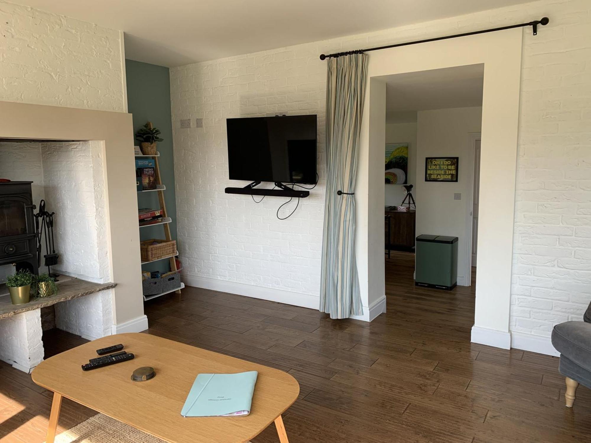 Caramel Cottage At The Bay Filey, Sleeps 6, 2 Dogs Welcome For Free Too エクステリア 写真