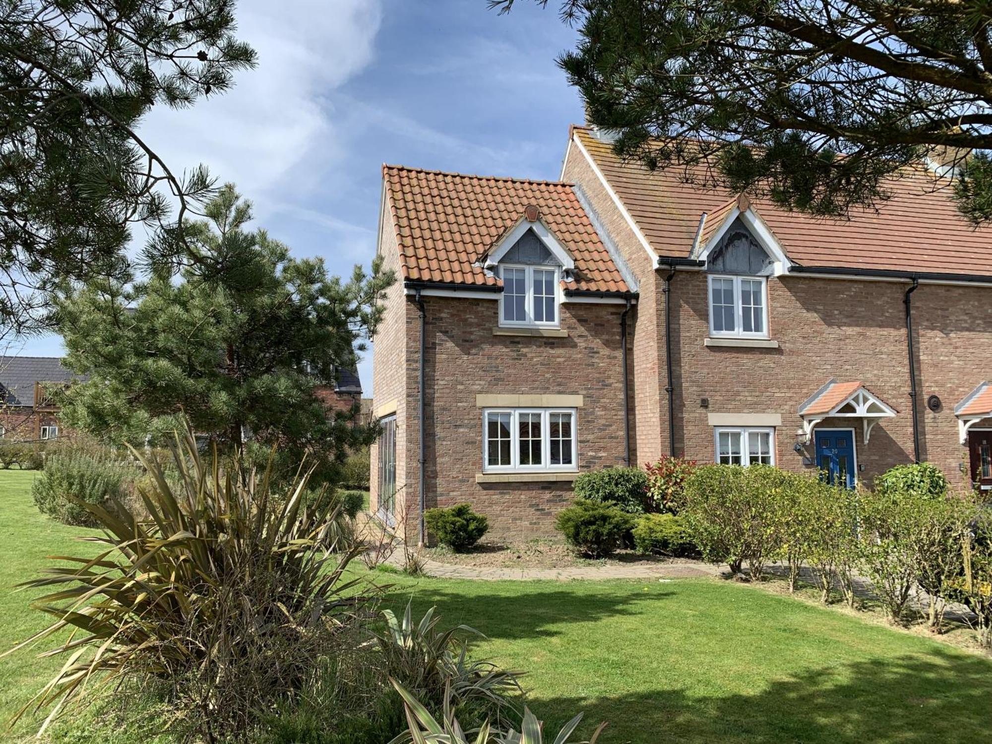 Caramel Cottage At The Bay Filey, Sleeps 6, 2 Dogs Welcome For Free Too エクステリア 写真